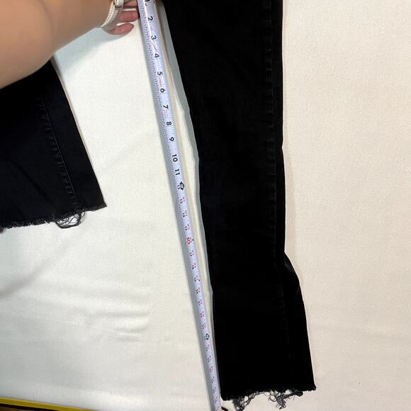 Lulus Black High Rise Raw Hem Flare Jeans - Size 25 - Picture 9 of 10